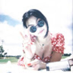 Meet your Posher, Caroline